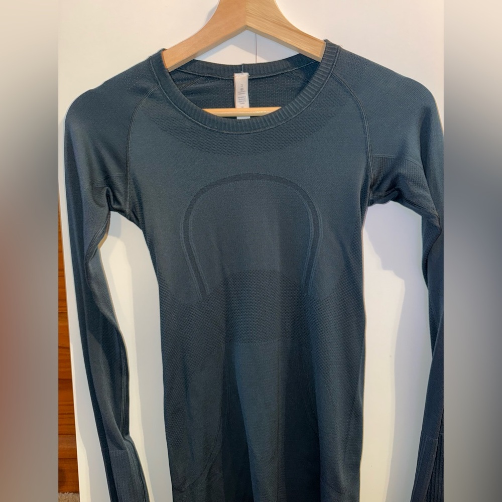 SWIFTLY TECH LONG SLEEVE SHIRT